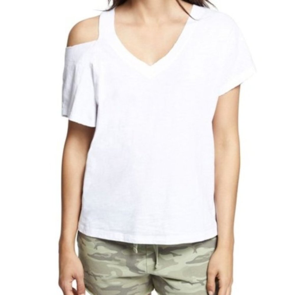 COPY - Sanctuary White T-shirt w/ Shoulder Cut-out